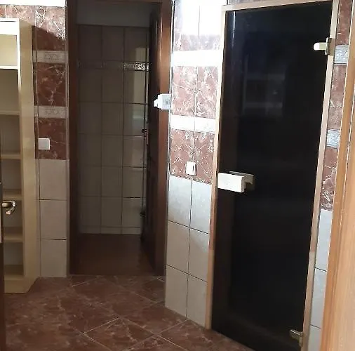 Bajusz Vendeghaz 3*