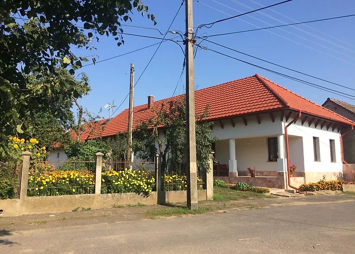 Bajusz Vendeghaz 3*